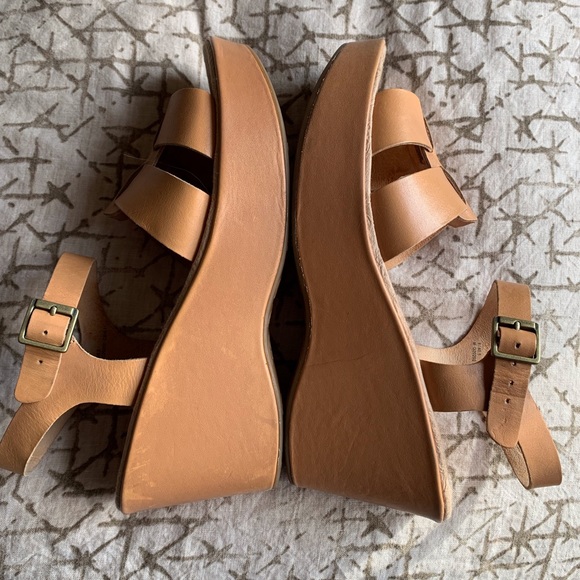 Kork-Ease Shoes - Classic KORKS platform wedge in natural neutral.